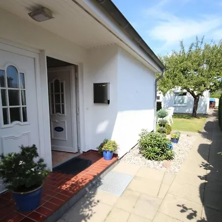 Strandhus 2 199 Holiday home *